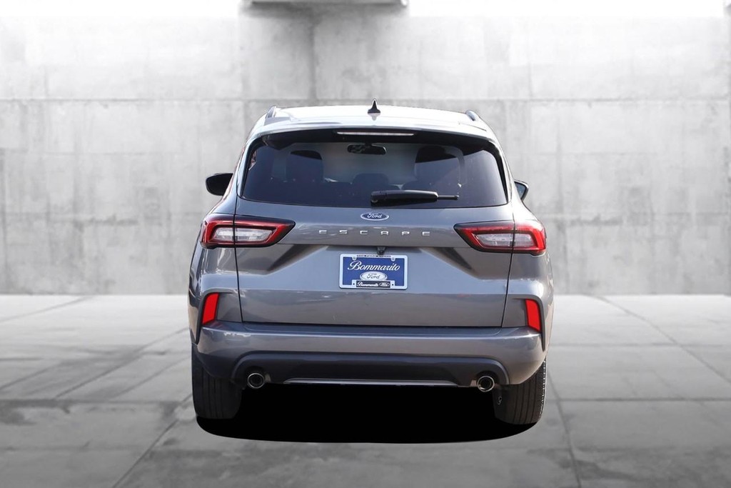 Ford Escape Vehicle Image 06