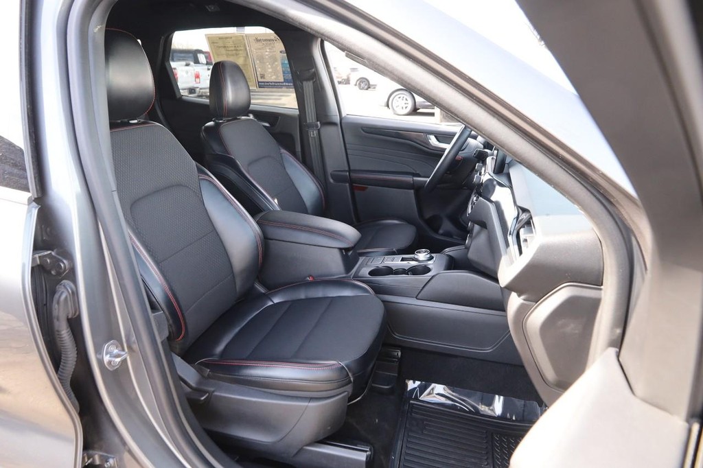 Ford Escape Vehicle Image 26