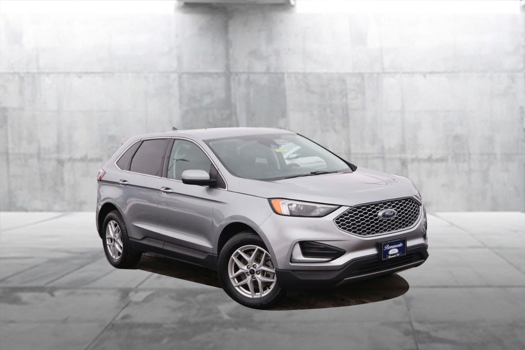 Ford Edge Vehicle Image 02
