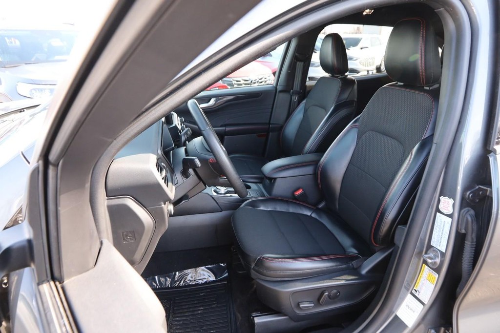 Ford Escape Vehicle Image 09