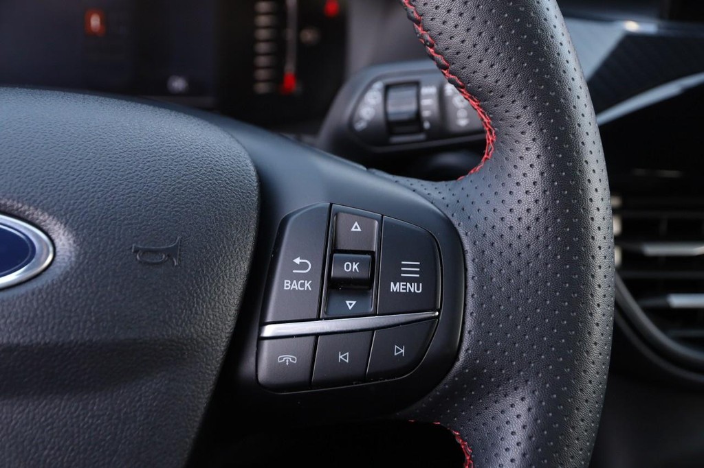 Ford Escape Vehicle Image 13