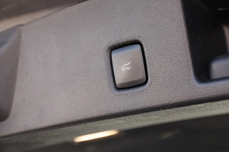 Ford Escape Vehicle Image 08