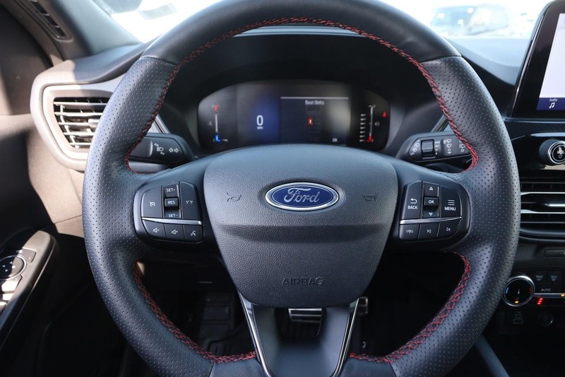 Ford Escape Vehicle Image 11