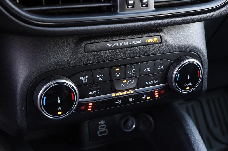 Ford Escape Vehicle Image 17