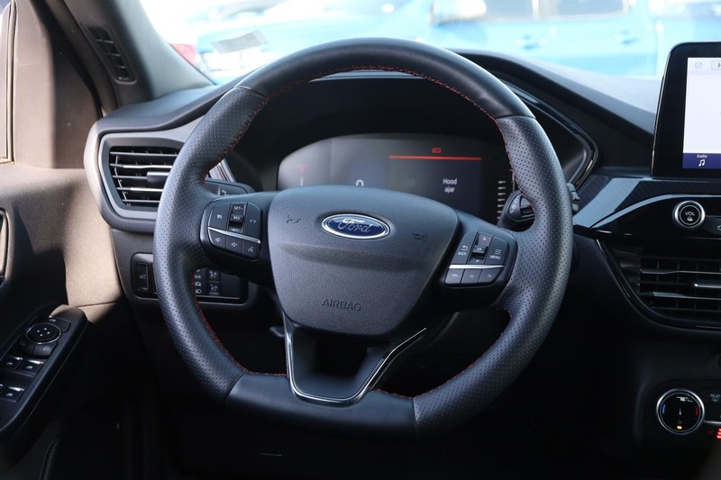 Ford Escape Vehicle Image 22