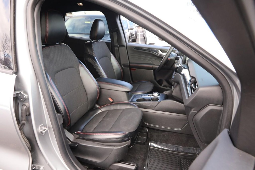 Ford Escape Vehicle Image 26