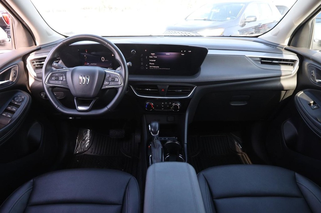Buick Encore GX Vehicle Image 19