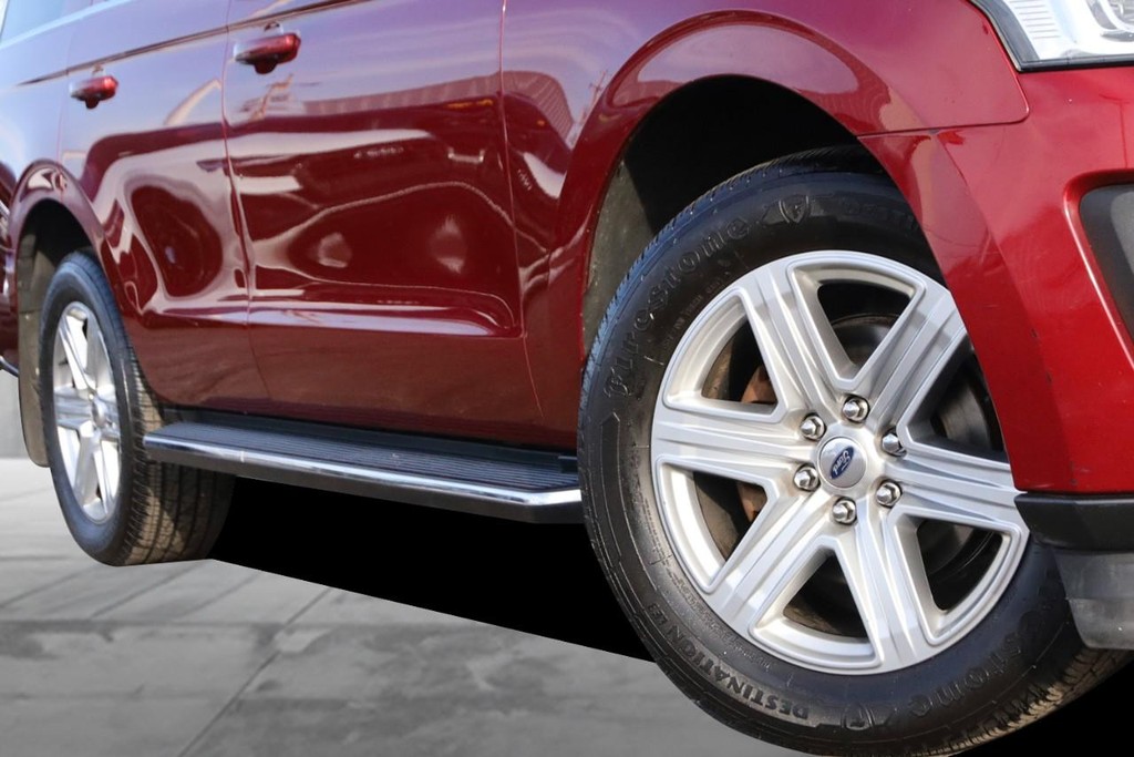 Ford Expedition Vehicle Image 03