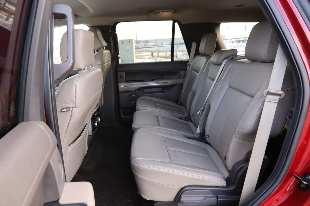 Ford Expedition Vehicle Image 10