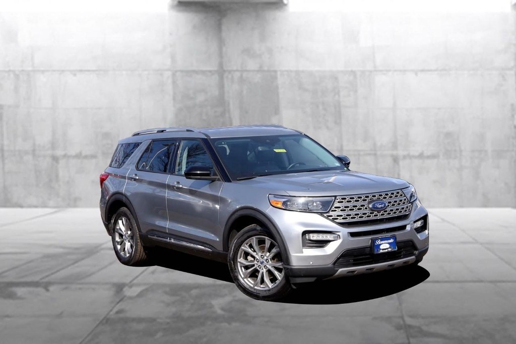 Ford Explorer Vehicle Image 02
