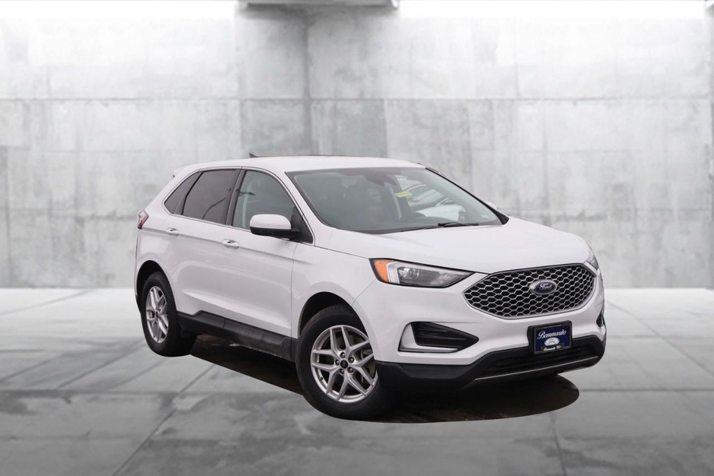 Ford Edge Vehicle Image 02