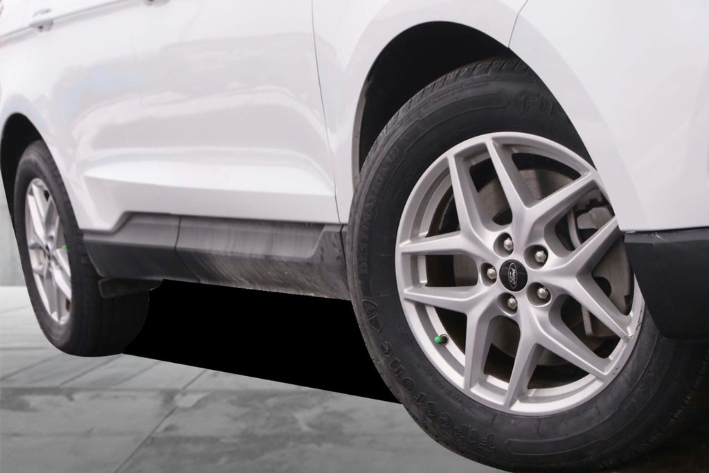 Ford Edge Vehicle Image 03