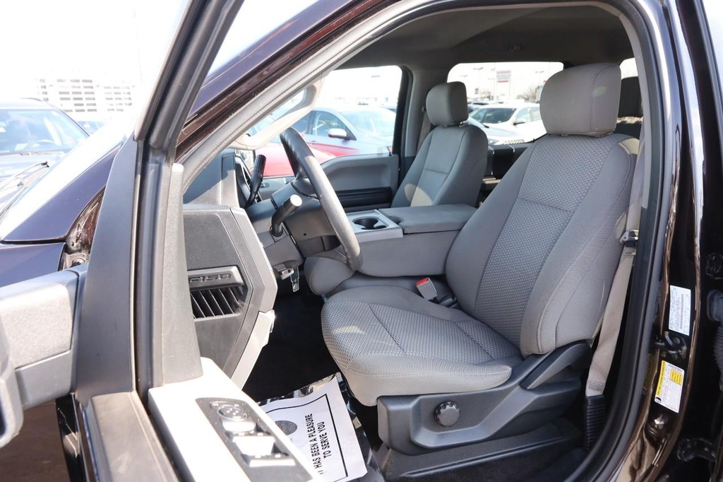 Ford F-150 Vehicle Image 09