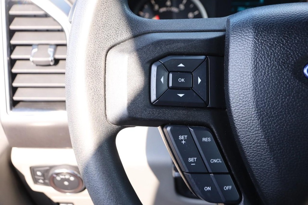 Ford F-150 Vehicle Image 11