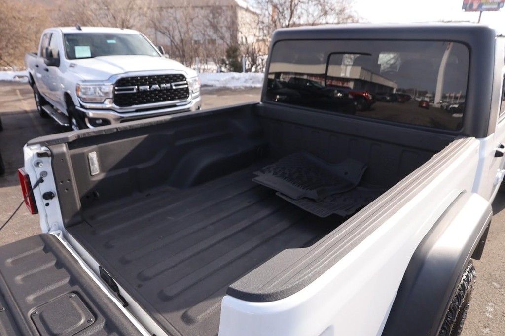 Jeep Gladiator Vehicle Image 08