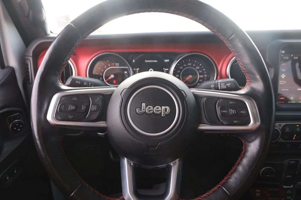 Jeep Gladiator Vehicle Image 11