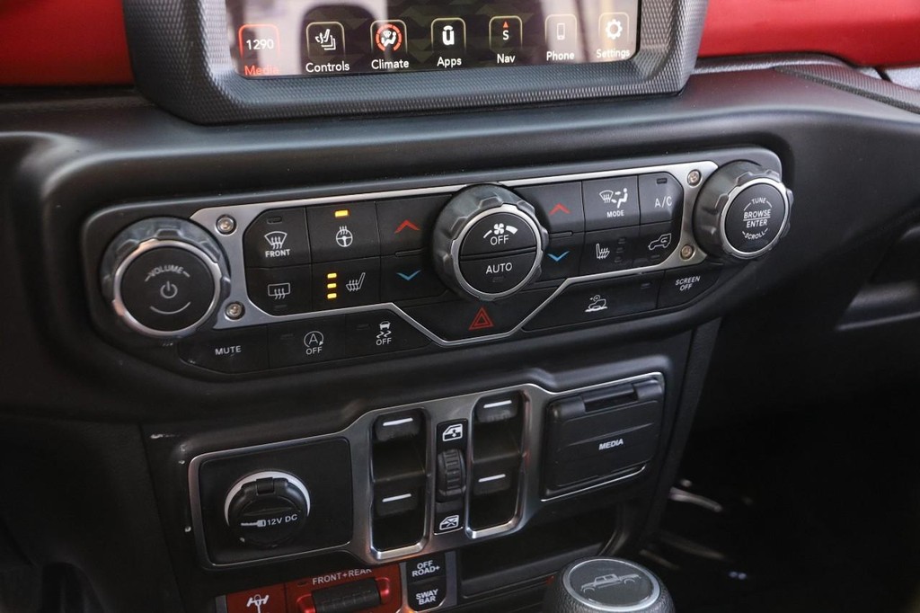 Jeep Gladiator Vehicle Image 18