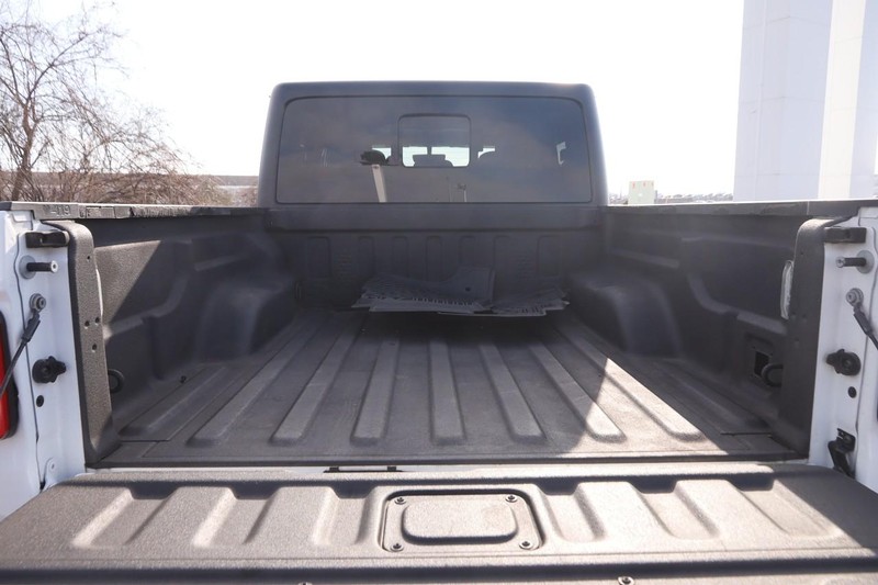 Jeep Gladiator Vehicle Image 07