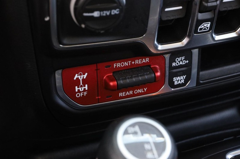 Jeep Gladiator Vehicle Image 19