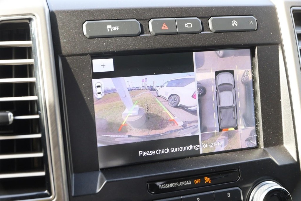 Ford F-150 Vehicle Image 14