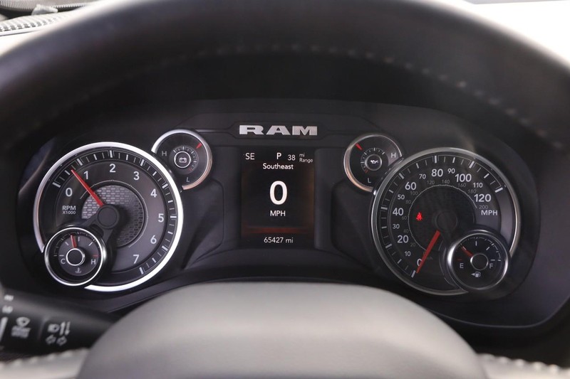 Ram 1500 Vehicle Image 13