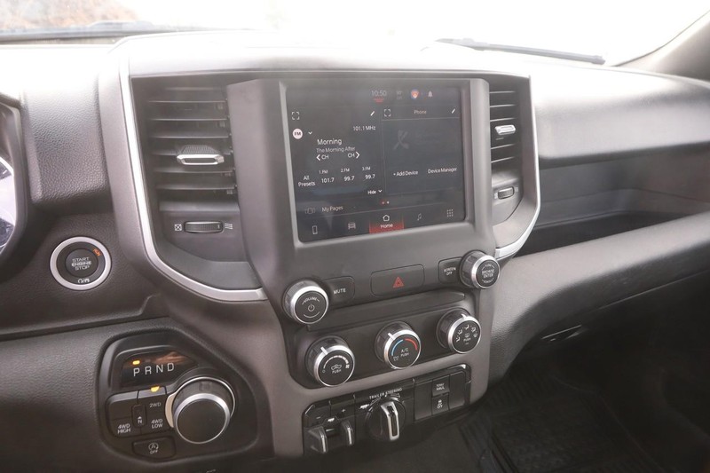 Ram 1500 Vehicle Image 16