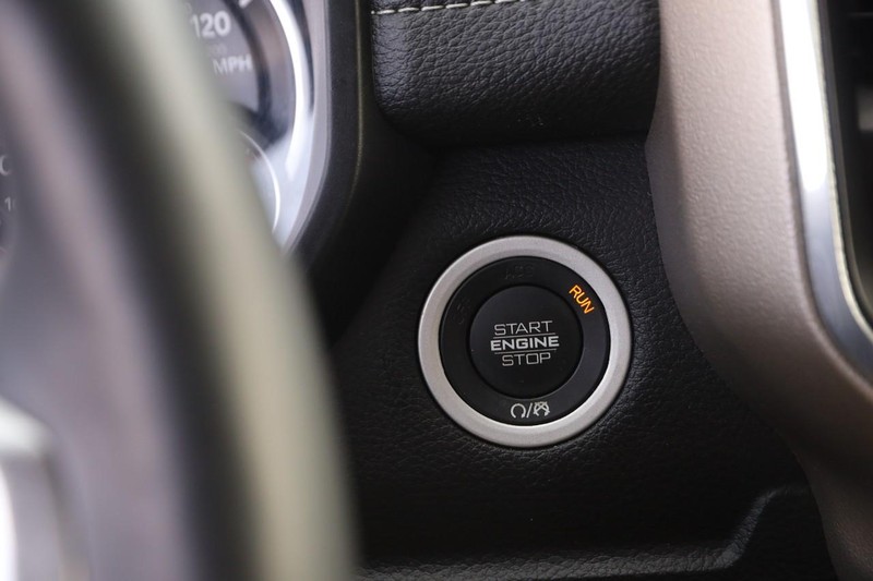 Ram 1500 Vehicle Image 14