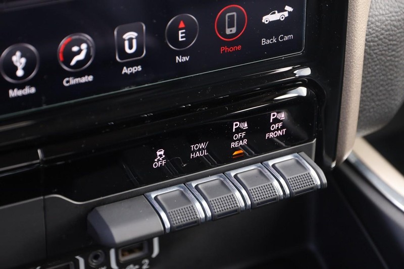 Ram 1500 Vehicle Image 19