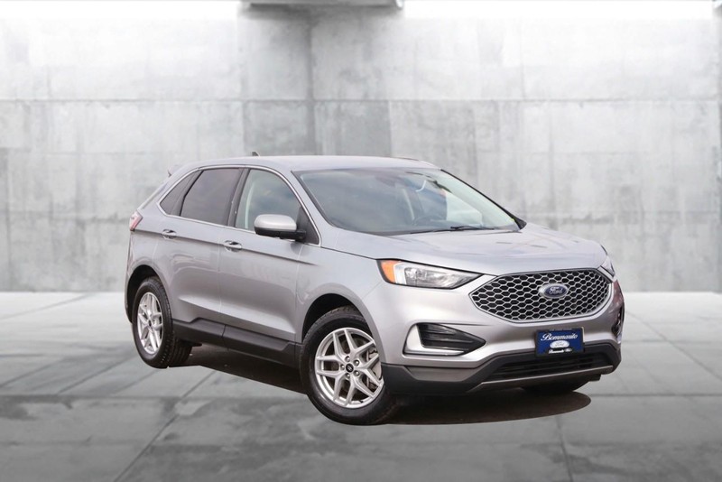 Ford Edge Vehicle Image 02