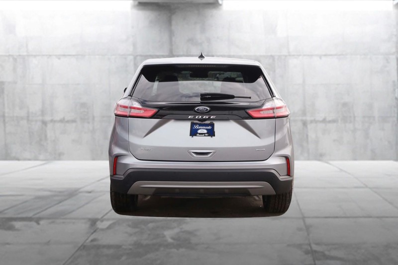 Ford Edge Vehicle Image 06