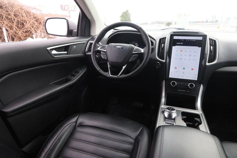 Ford Edge Vehicle Image 20