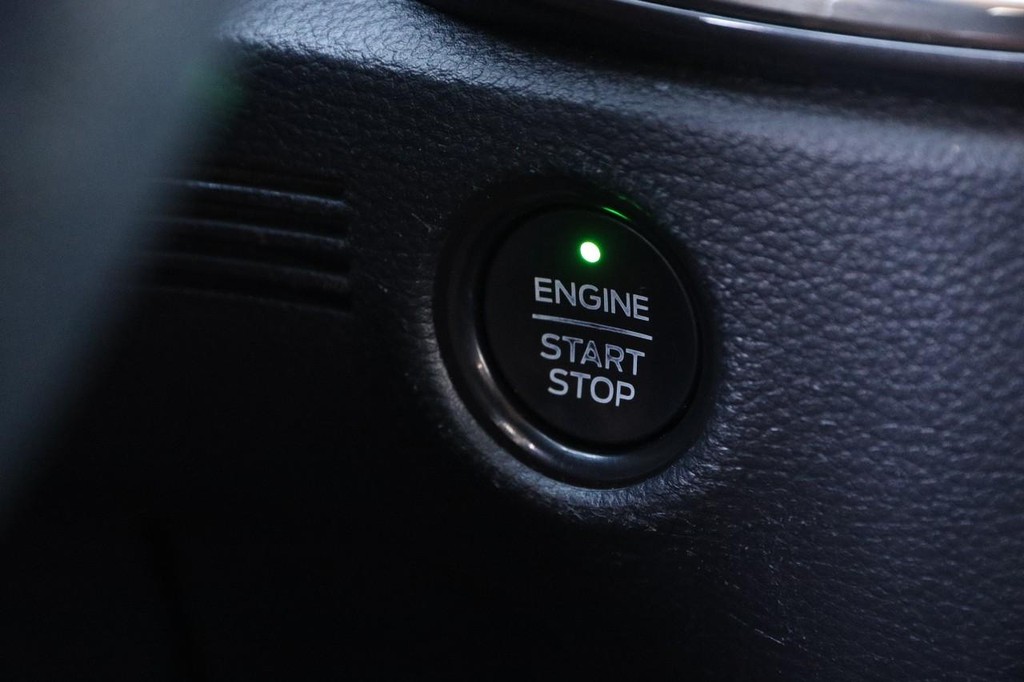 Ford Ranger Vehicle Full-screen Gallery Image 13