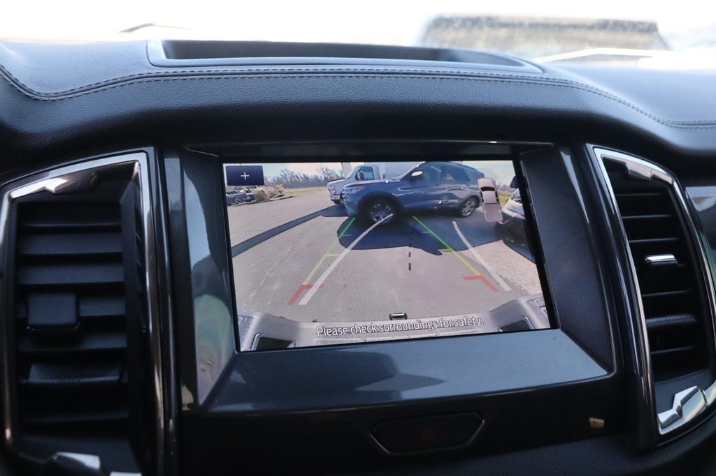 Ford Ranger Vehicle Full-screen Gallery Image 15