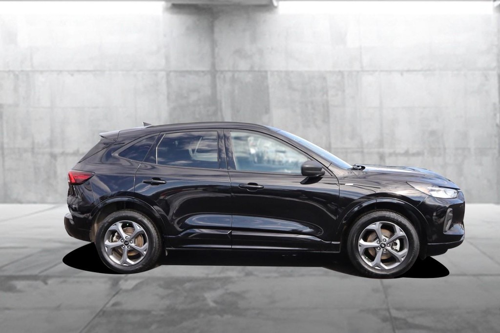 Ford Escape Vehicle Image 05