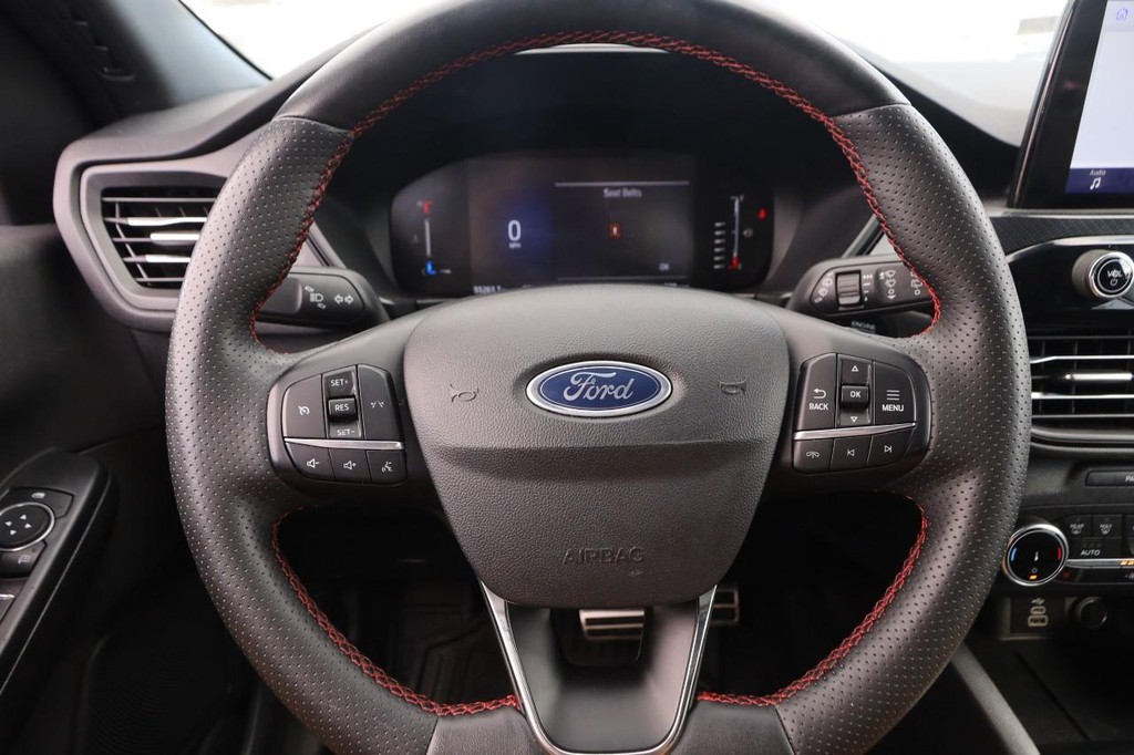 Ford Escape Vehicle Image 11