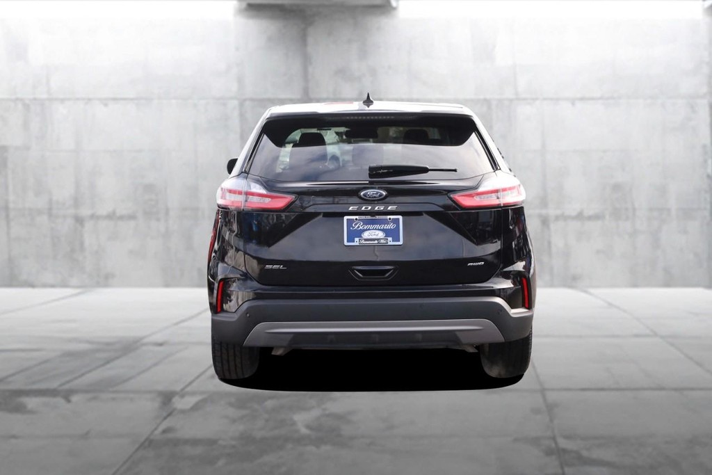 Ford Edge Vehicle Image 06