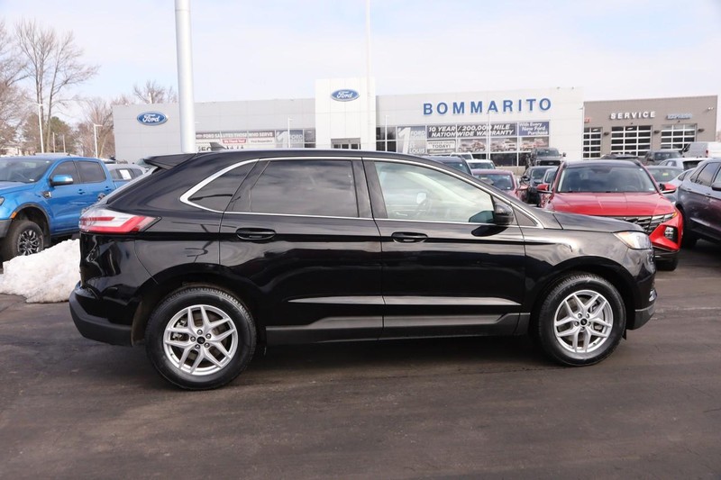 Ford Edge Vehicle Image 05