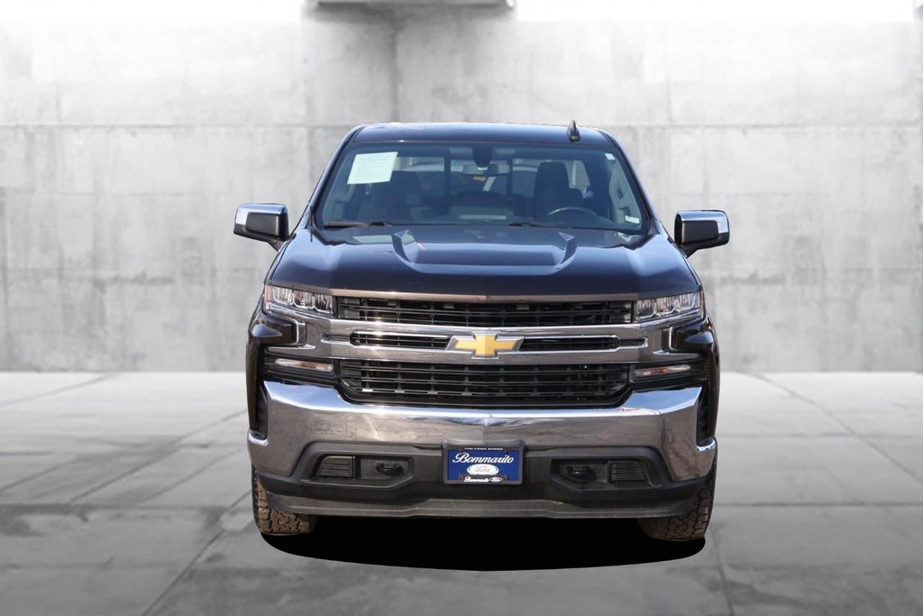 Chevrolet Silverado 1500 Vehicle Image 04