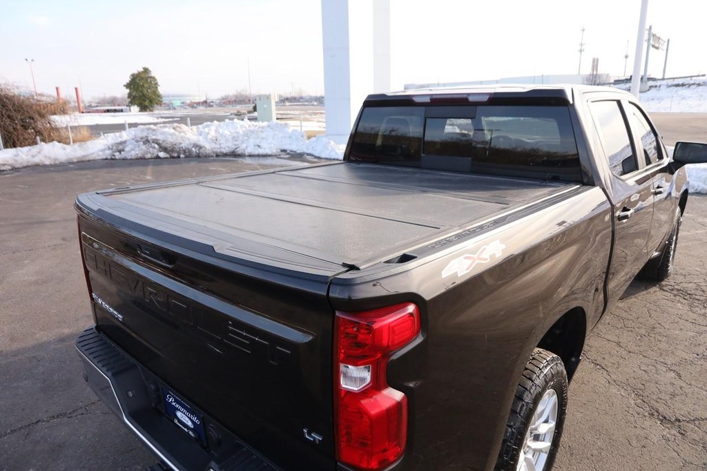 Chevrolet Silverado 1500 Vehicle Image 05