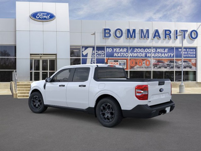 Ford Maverick Vehicle Image 04