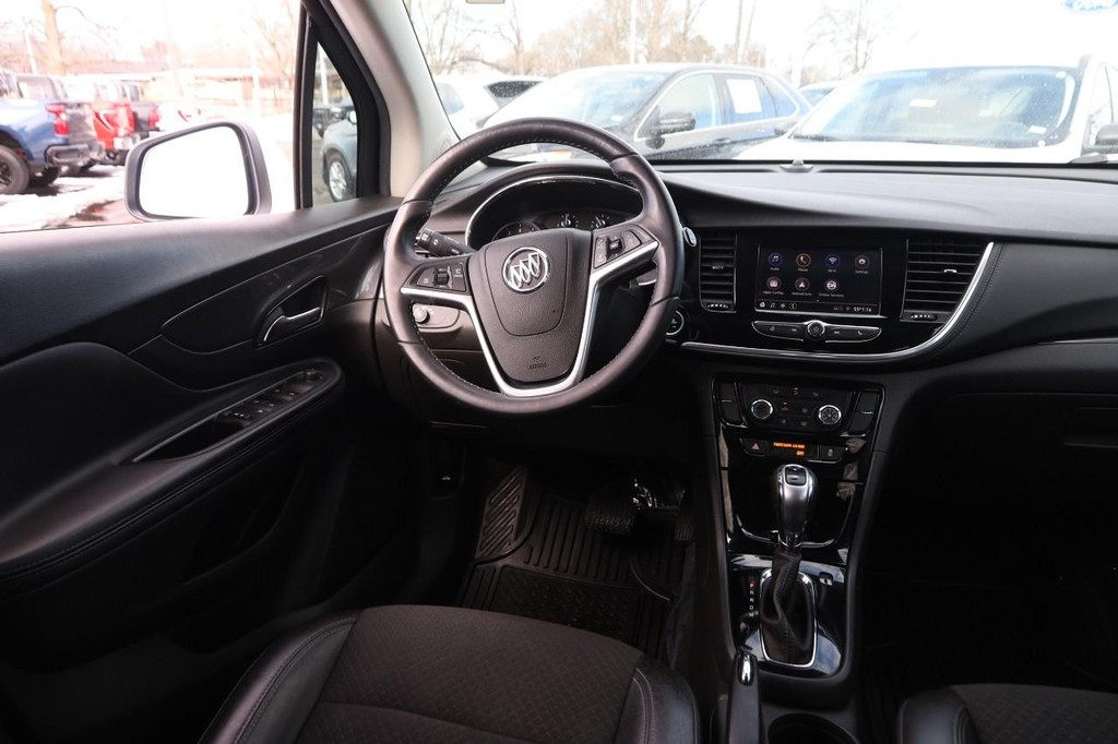 Buick Encore Vehicle Full-screen Gallery Image 20