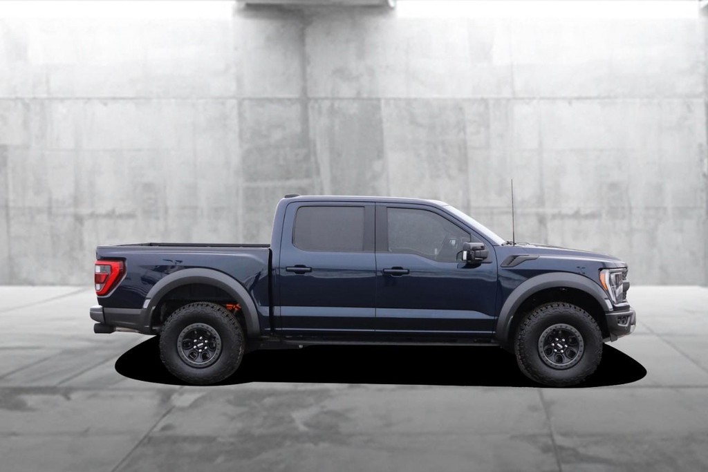 Ford F-150 Vehicle Full-screen Gallery Image 5
