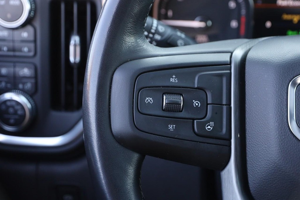 GMC Sierra 1500 Vehicle Image 11