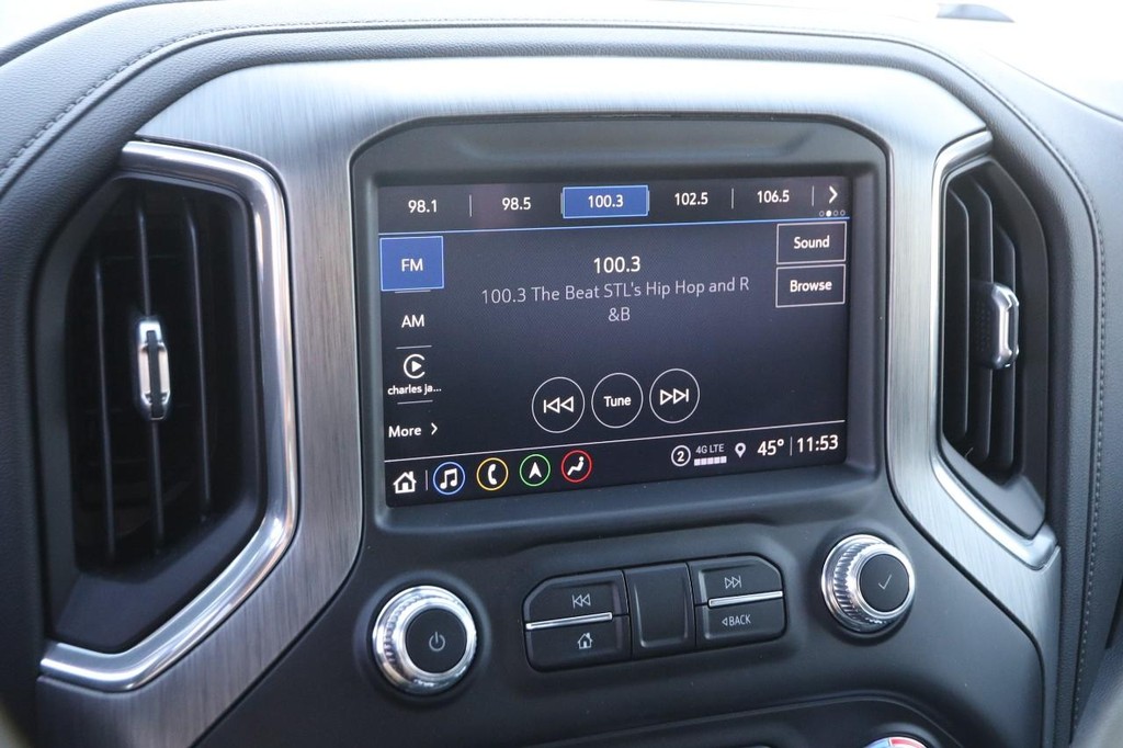 GMC Sierra 1500 Vehicle Image 16