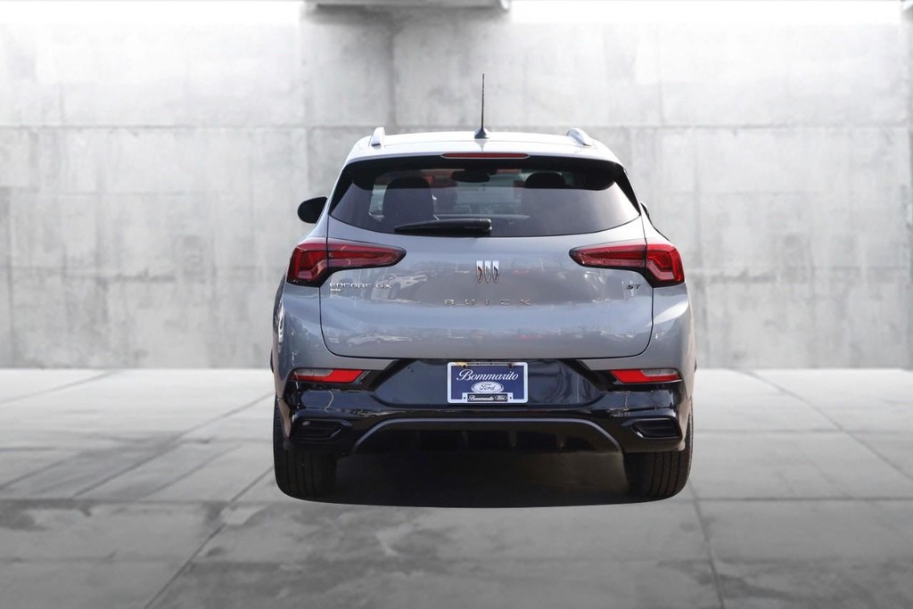 Buick Encore GX Vehicle Image 06