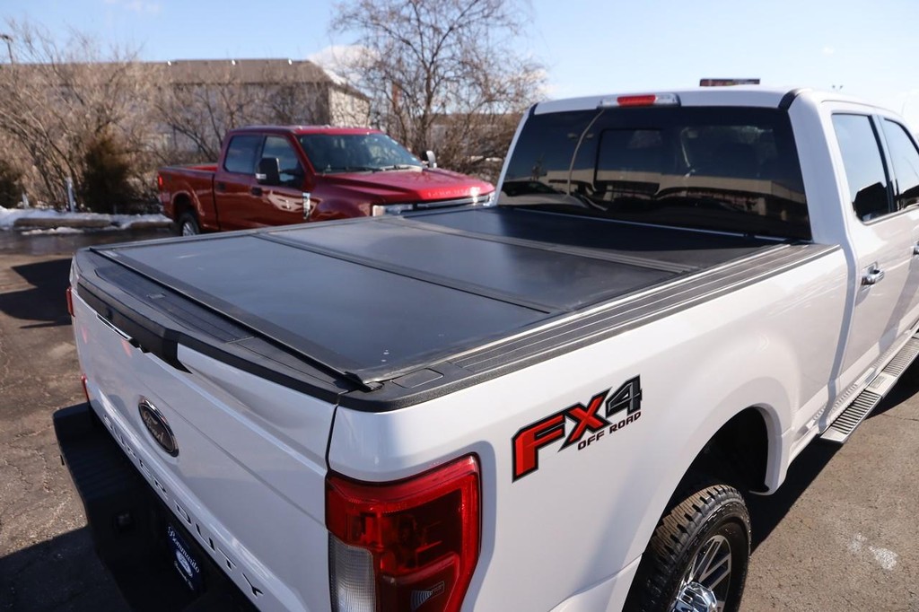 Ford Super Duty F-350 SRW Vehicle Image 07