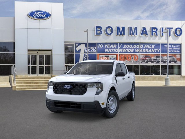 Ford Maverick Vehicle Image 02