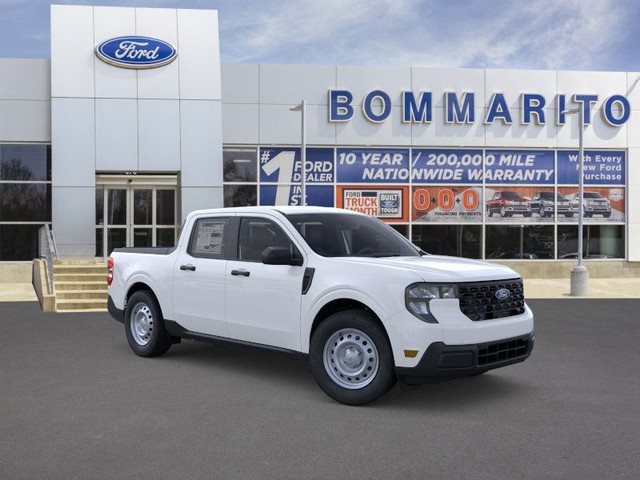 Ford Maverick Vehicle Image 07