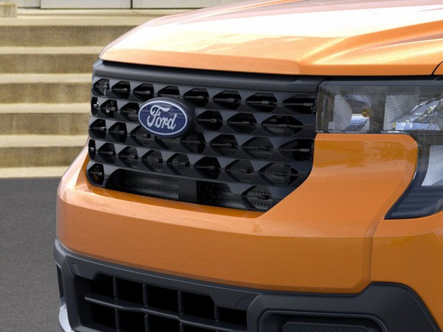 Ford Maverick Vehicle Image 18