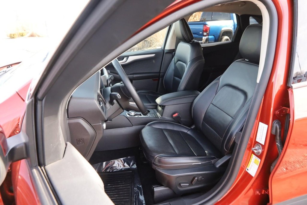 Ford Escape Vehicle Image 09